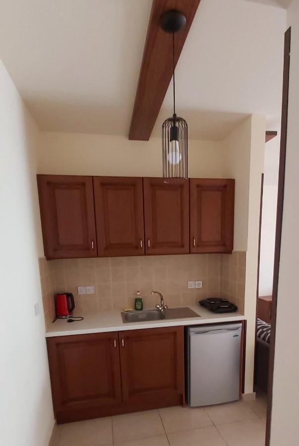 Apartament Lakis Court Larnaca Zewnętrze zdjęcie